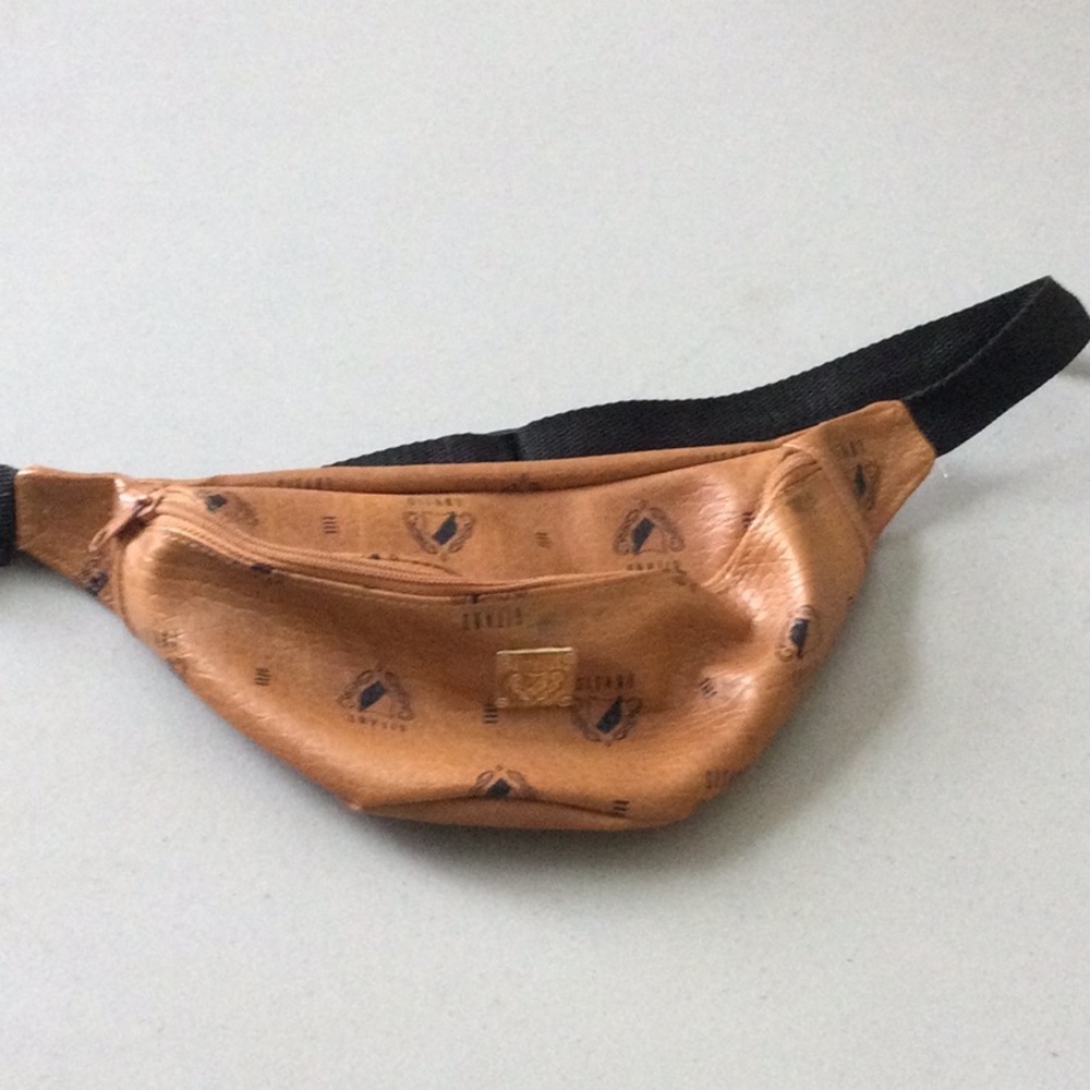 RARE Vintage Gitano Fanny Pack - Picture 2 of 5